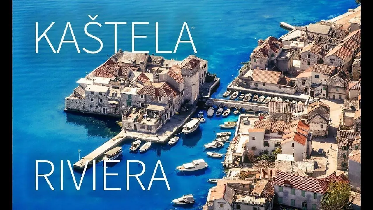 Vicia Faba Apartment Kastela