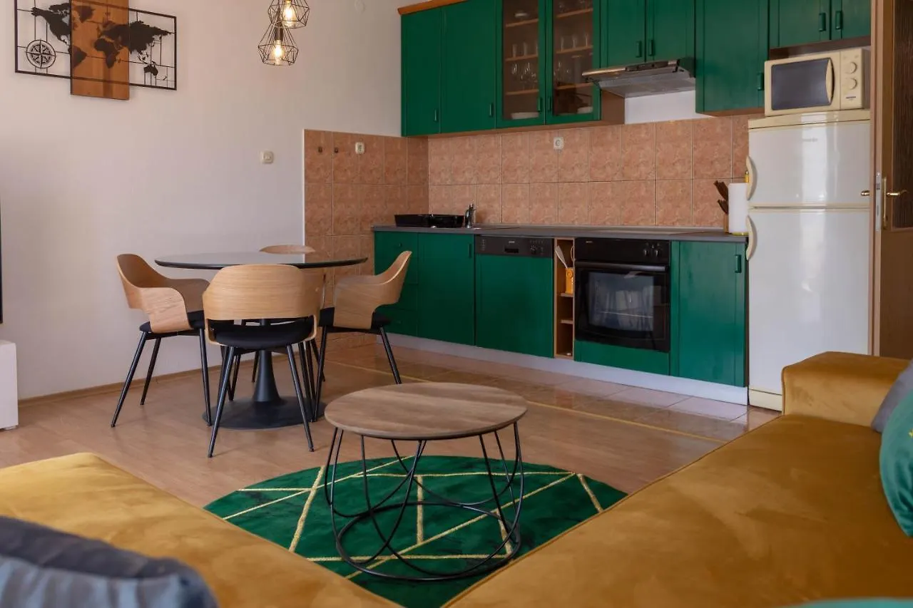 Vicia Faba Apartment Kastela 0*,  Croatia