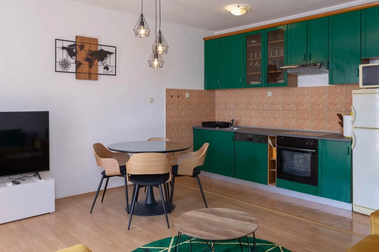Vicia Faba Apartment Kastela Croatia