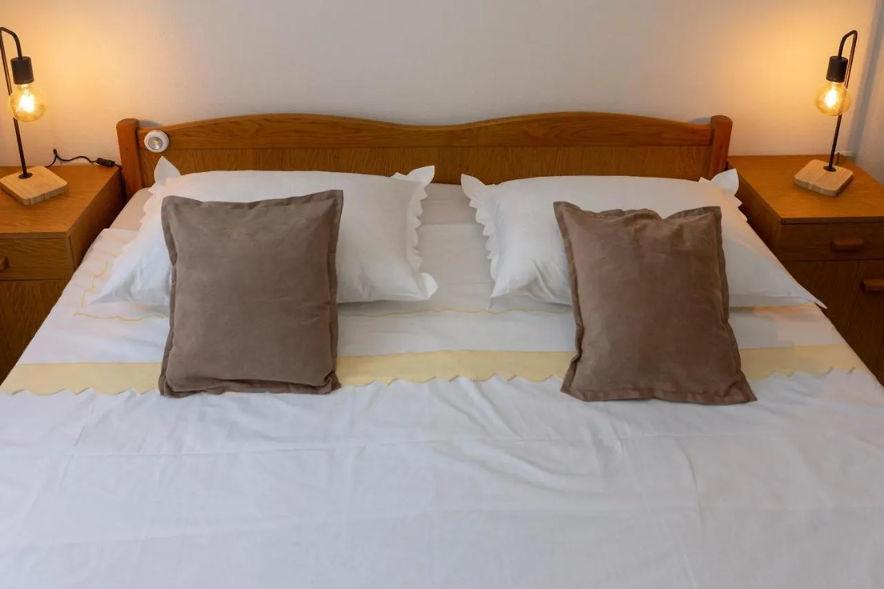Vicia Faba Apartment Kastela Croatia