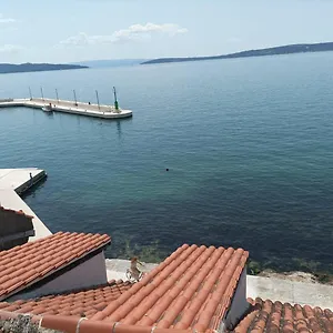 Apartament Benutic-lalini, Kaštela